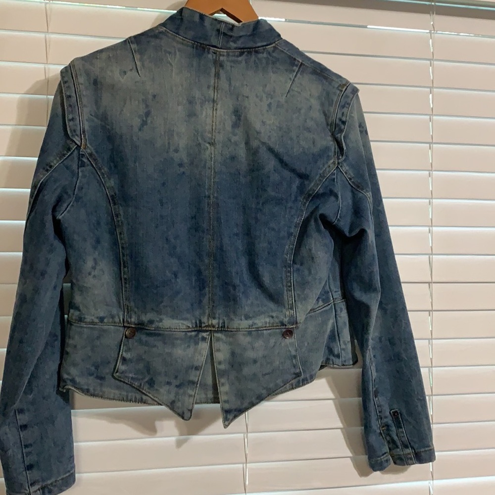 Jean Jacket - Picture 4 of 4
